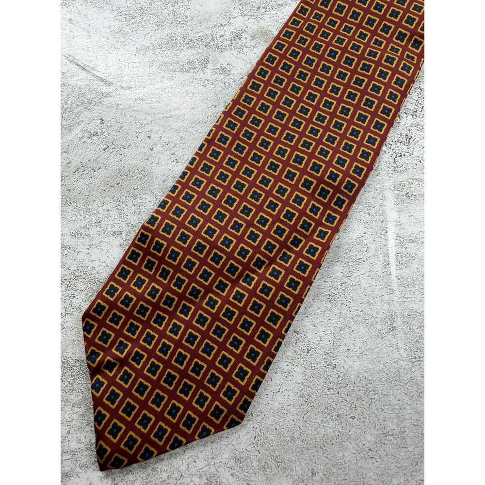Brooks Brothers Tie Mens One Size Red 100% Silk Pointed Geometric Jacquard